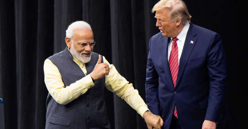 PM Modi gets rousing welcome at Houston's NRG stadium