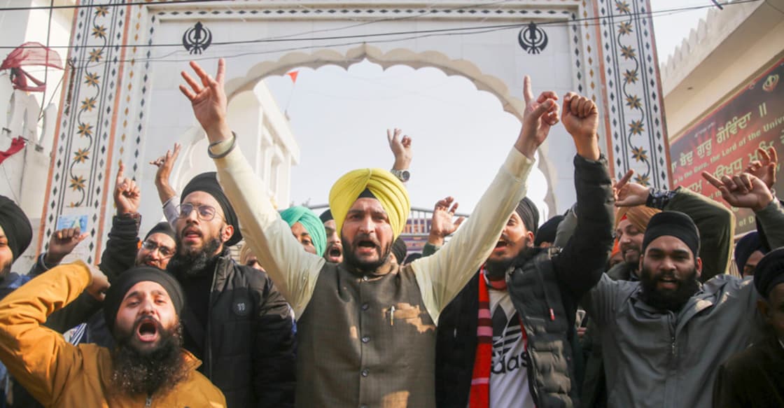 Gurdwara attack: Sikhs throng the streets in protest, BJP uses it as ammunition to quell citizenship law row