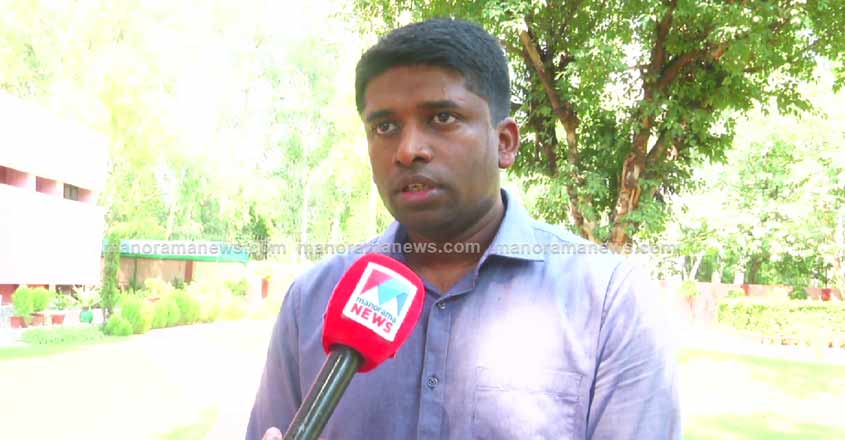 Former Kerala IAS officer Kannan Gopinathan detained in UP 