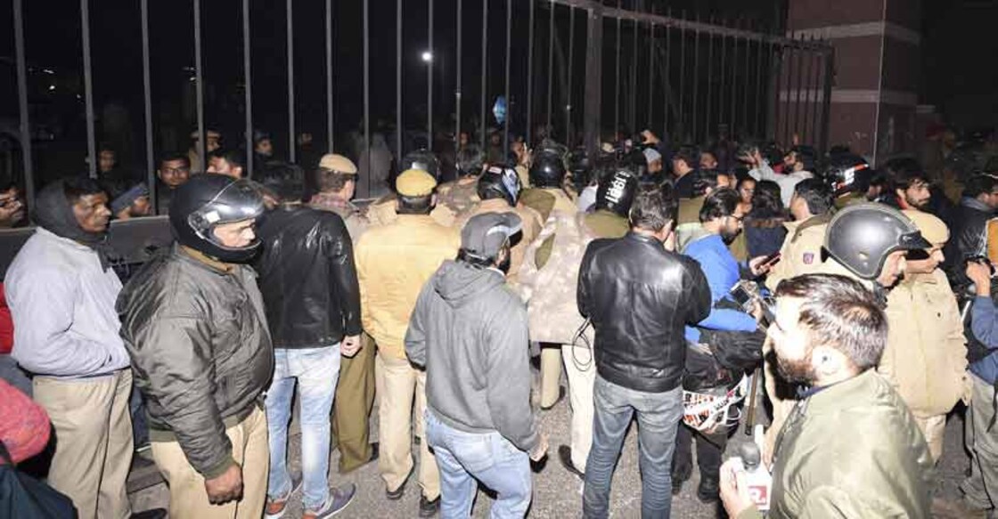 New Delhi: A girl student at JNU was hit over the eye with a rod after clashes erupted between groups of students at JNU campus in New Delhi on Jan 5, 2020. (Photo: IANS)