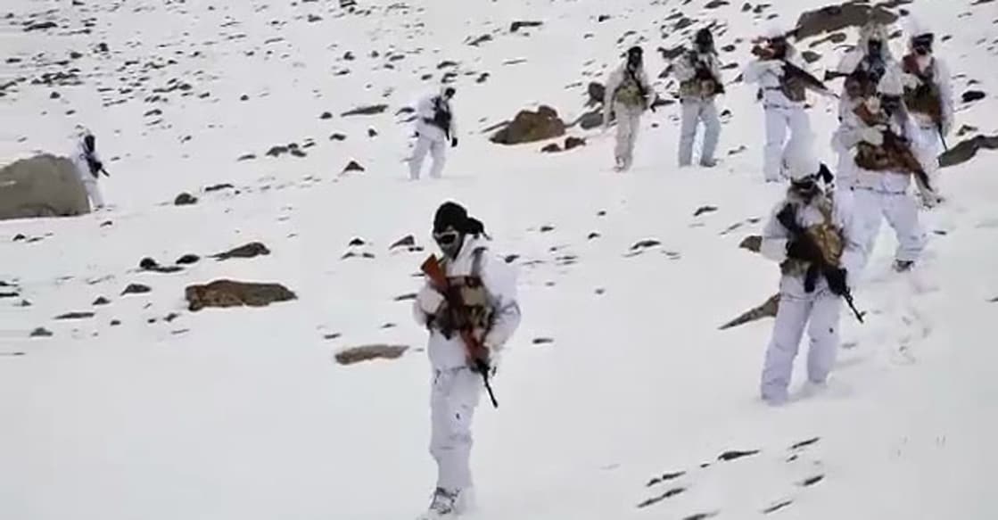 As consensus fails, Indian, Chinese soldiers battle minus 20 degree temperatures As consensus fails, Indian, Chinese soldiers battle minus 20 degree temperatures