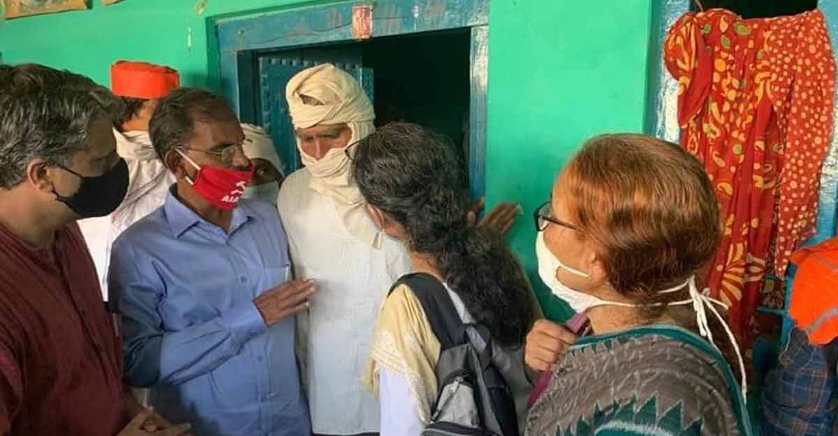 Left delegation at Hathras Left delegation at Hathras