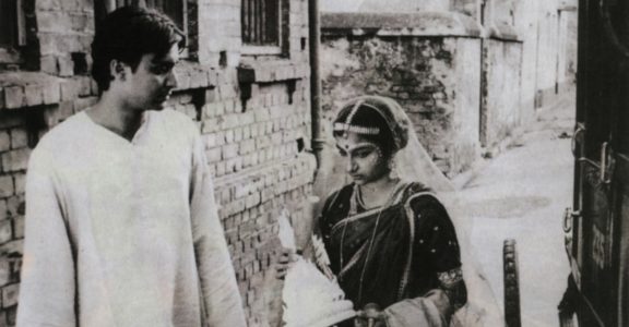 Soumitra Chatterjee - An acting titan who took Indian cinema to the world Soumitra Chatterjee - An acting titan who took Indian cinema to the world