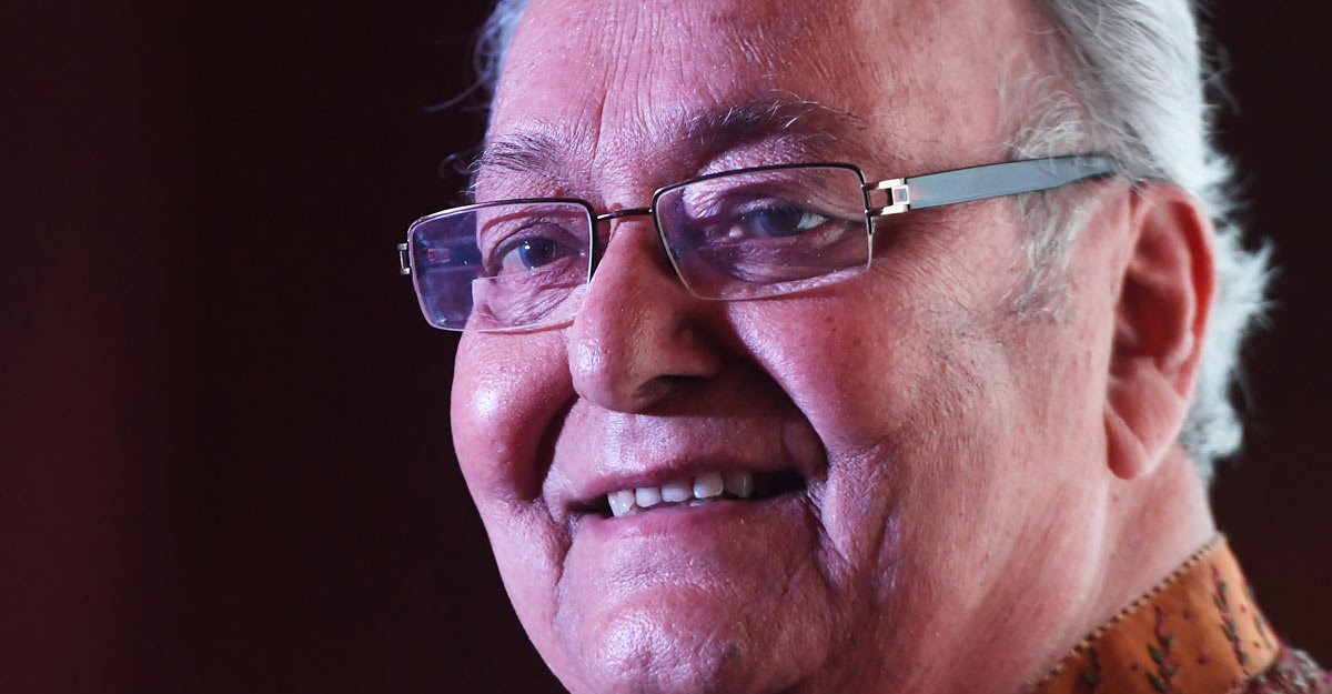 Soumitra Chatterjee, one of Bengal's most celebrated actors, dies at 85 in Kolkata