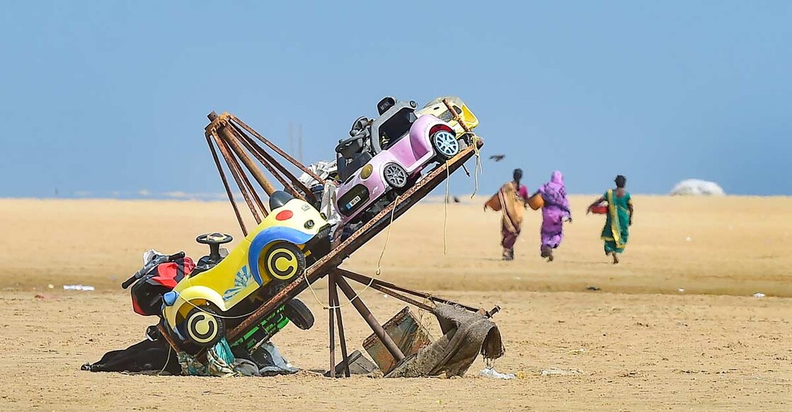 India's COVID-19 tally crosses 99 lakh, records lowest daily hike since July