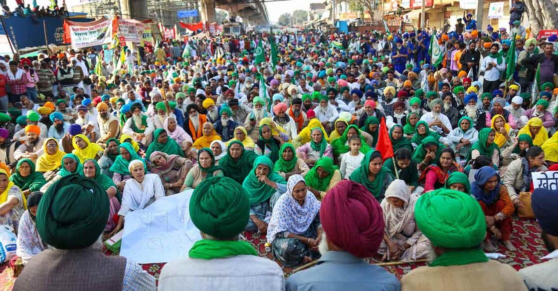 Govt relents, agrees to key demands of agitating farmers