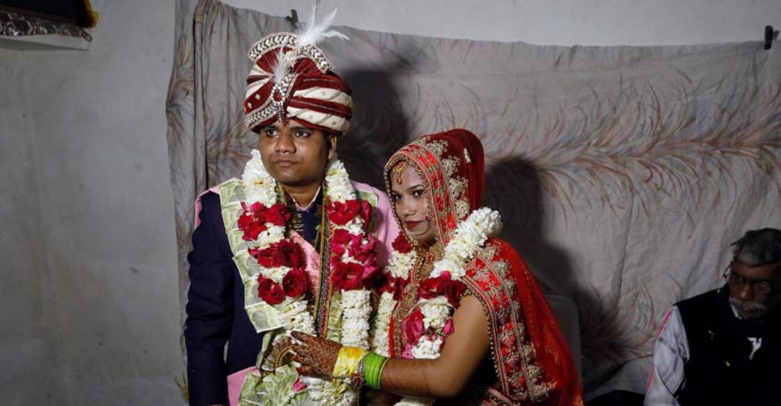Amid Delhi violence, a Hindu bride weds in a Muslim neighbourhood