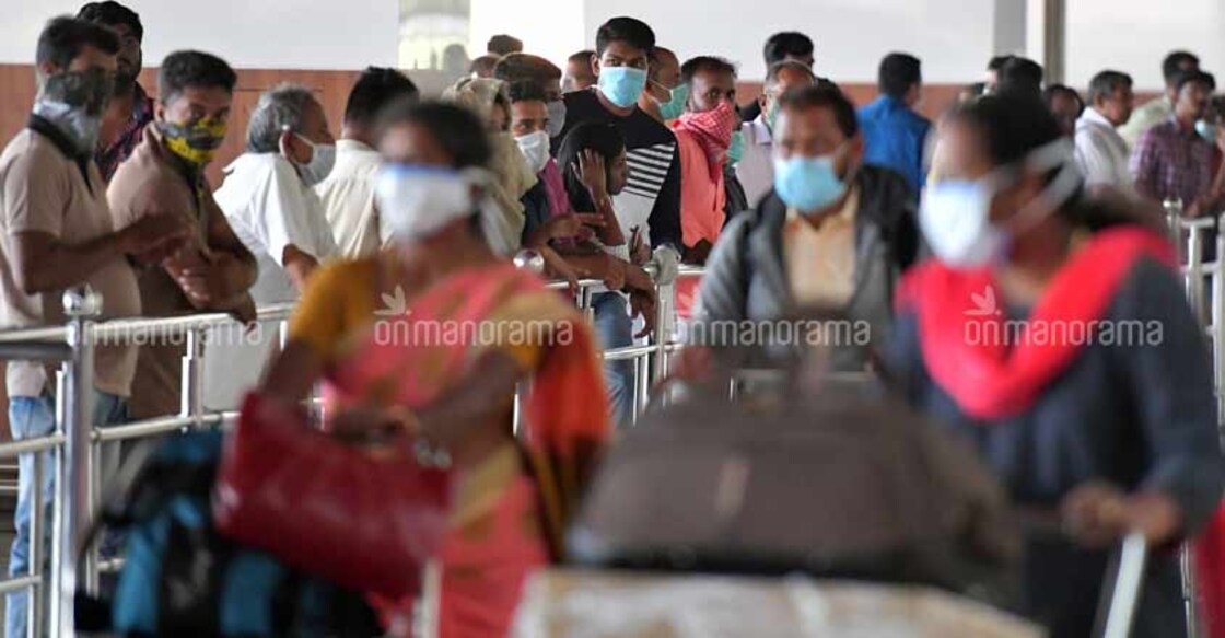 Kerala issues guidelines to foreign tourists for safe return Kerala issues guidelines to foreign tourists for safe return