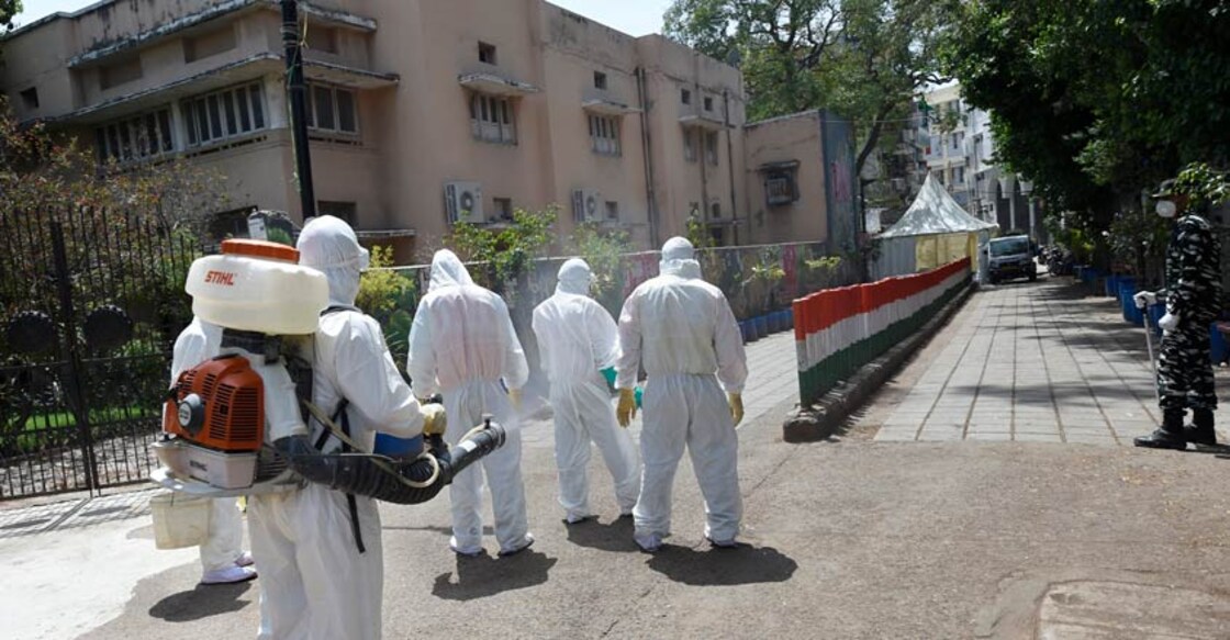 Column | There are no shortcuts to prevent COVID-19 epidemic