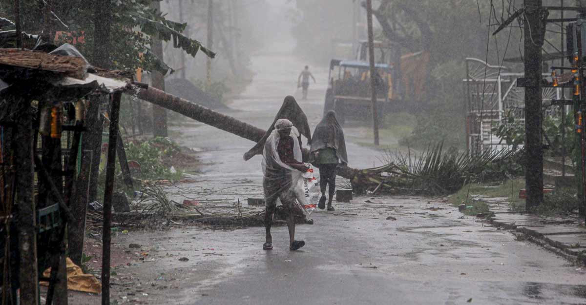 Cyclone Amphan kills 72, leaves Kolkata airport flooded