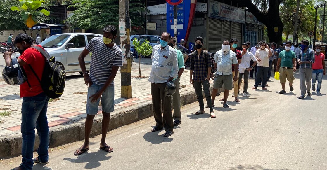 Hours after reopening, many liquor shops shut in Delhi