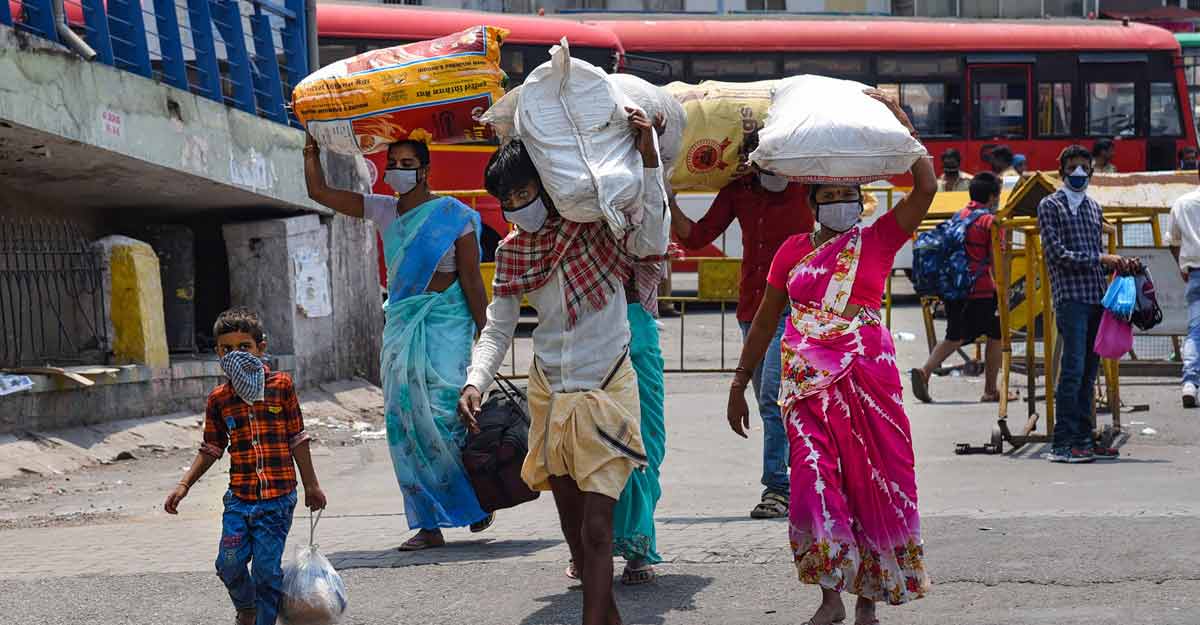 Karnataka cancels special trains for migrant workers after CM meets with builders' body