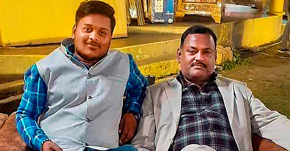 Gangster Vikas Dubey arrested near Ujjain temple in MP, two aides killed in UP Gangster Vikas Dubey arrested near Ujjain temple in MP, two aides killed in UP