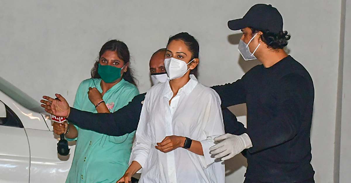 Actor Rakul Preet Singh, Deepika's manager to face NCB today in drug case linked to Sushant's death Actor Rakul Preet Singh, Deepika's manager to face NCB today in drug case linked to Sushant's death