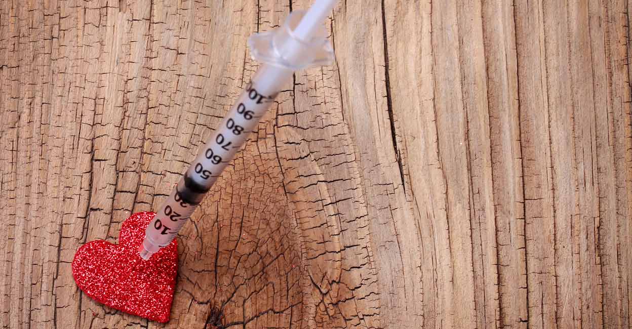 heart-syringe-love-drug