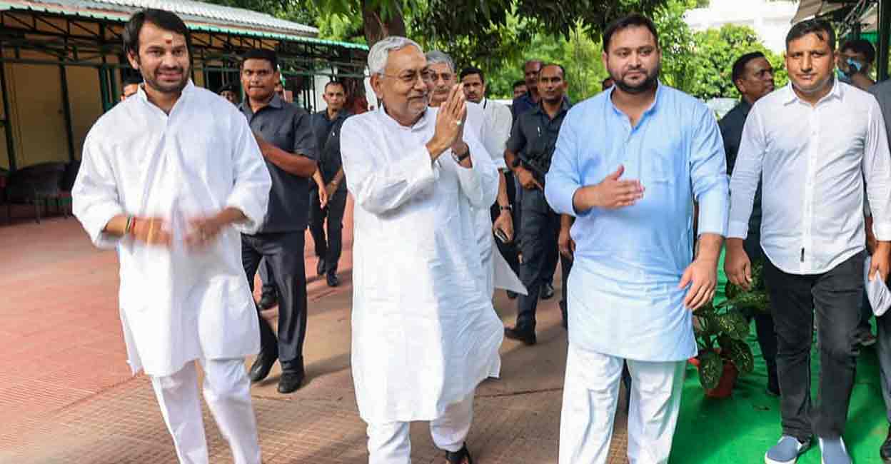 Bihar cabinet expands with 31 new ministers, RJD gets lion's share