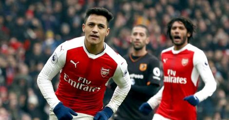 Liverpool halt Spurs run, Arsenal and United win at Premier League