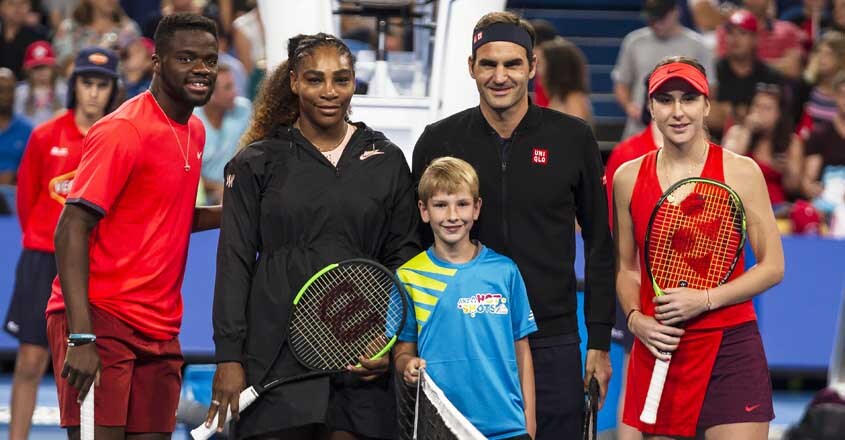 Federer, Serena click the 'greatest selfie of all time' after historic clash Federer, Serena click the 'greatest selfie of all time' after historic clash