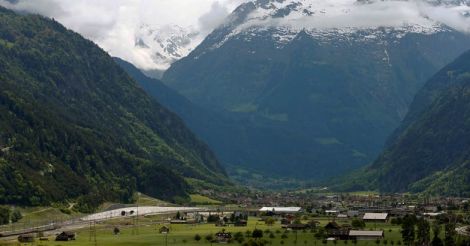 SWISS-TUNNEL/