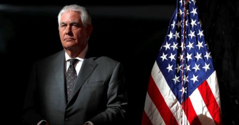 Trump considers plan to replace Tillerson with CIA chief