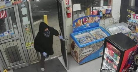 Indian student shot dead by robbers at US grocery store