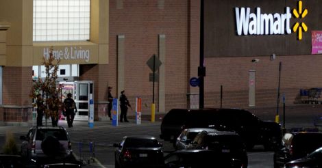 At least two killed in shooting at Walmart store in Colorado | Video