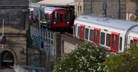  Several injured after blast on London underground train | Video