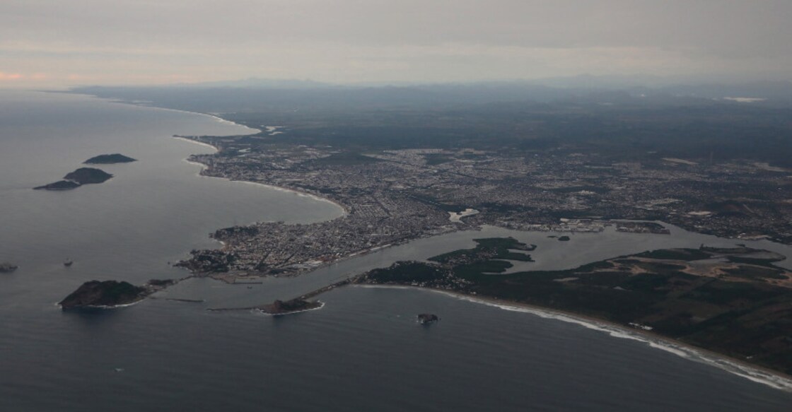 Hurricane Willa strikes Mexico's Pacific coast