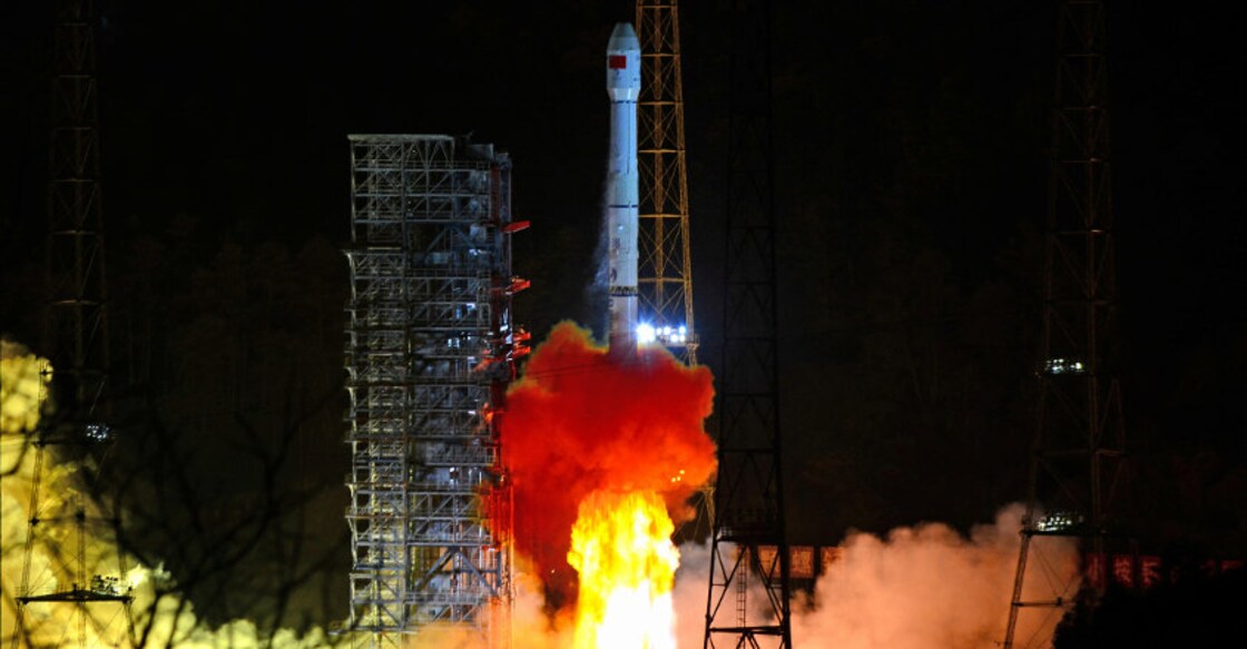 Chinese spacecraft on pioneering mission to explore dark of Moon