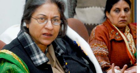 Pakistani rights activist Asma Jahangir dead