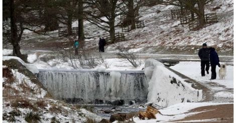 Snowstorms shut down Ireland, Britain calls in army for hospitals