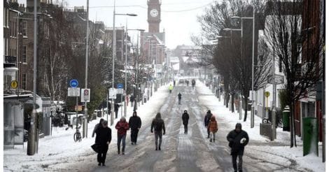 Snowstorms shut down Ireland, Britain calls in army for hospitals