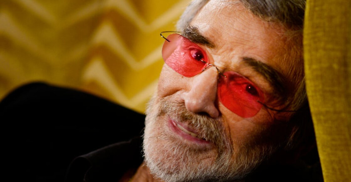 1970s Hollywood sex symbol Burt Reynolds dies