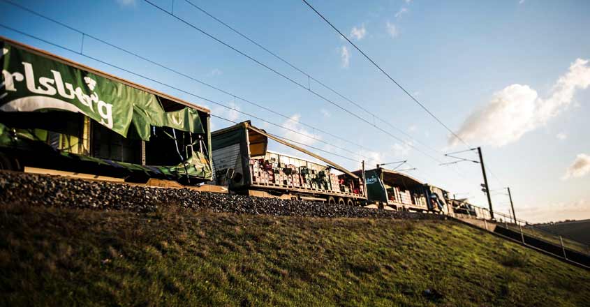 6 killed in train accident on bridge in Denmark 6 killed in train accident on bridge in Denmark
