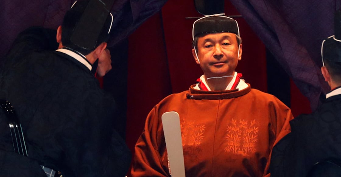 In ancient throne ritual, Japanese emperor vows to fulfil duty