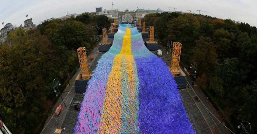 Sombre mood as Germany marks 30 years of fall of Berlin Wall Sombre mood as Germany marks 30 years of fall of Berlin Wall