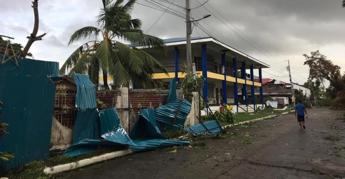 Christmas typhoon leaves 28 dead, 12 missing in Philippines