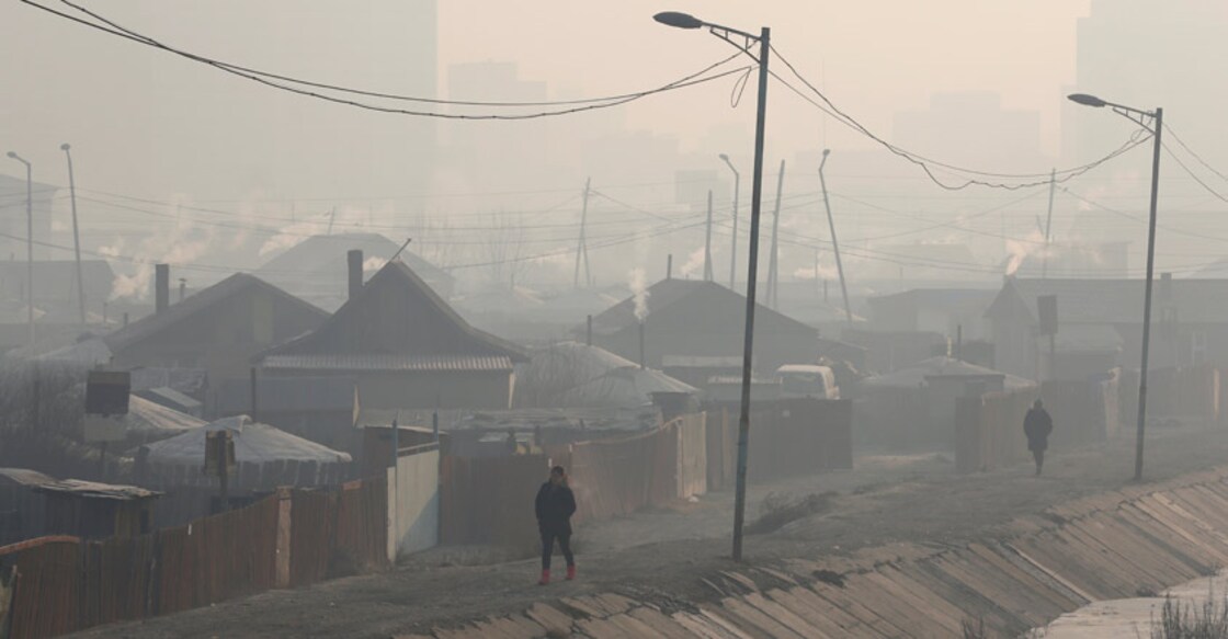 Children in Mongolian capital flee to villages to escape smog