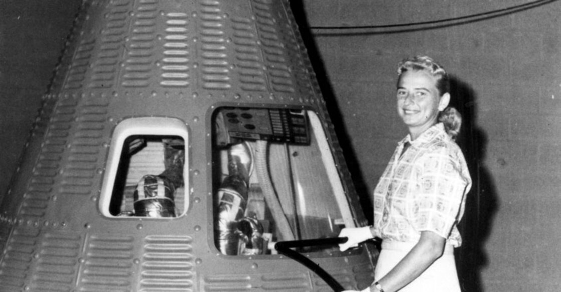 America's 1st female astronaut candidate, Jerrie Cobb, dies