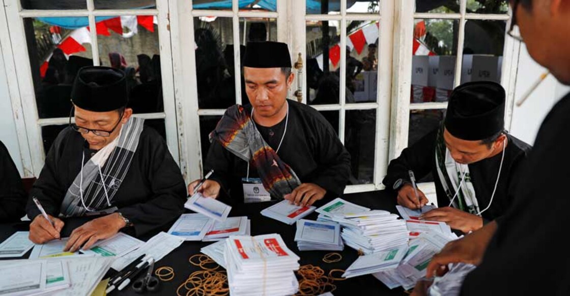 Indonesia elections: More than 270 die counting votes by hand