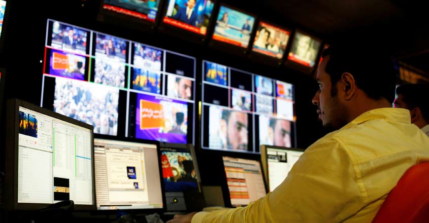News TV blackouts in Pakistan draw fresh accusations of censorship News TV blackouts in Pakistan draw fresh accusations of censorship