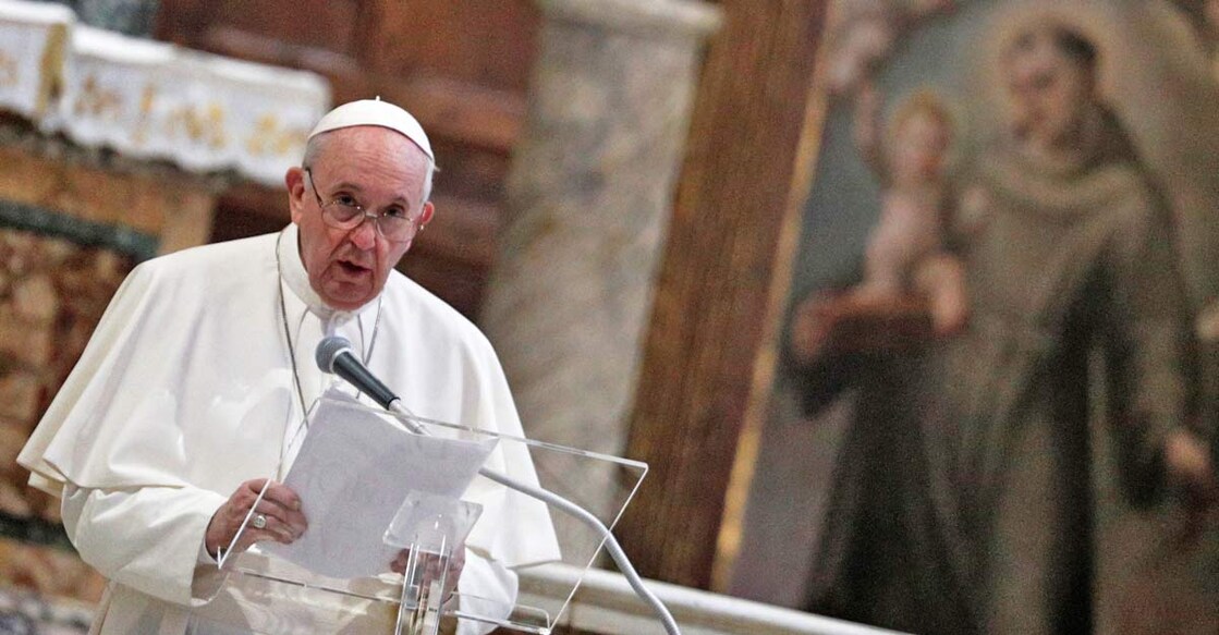 Pope says same-sex couples should be covered by civil union laws