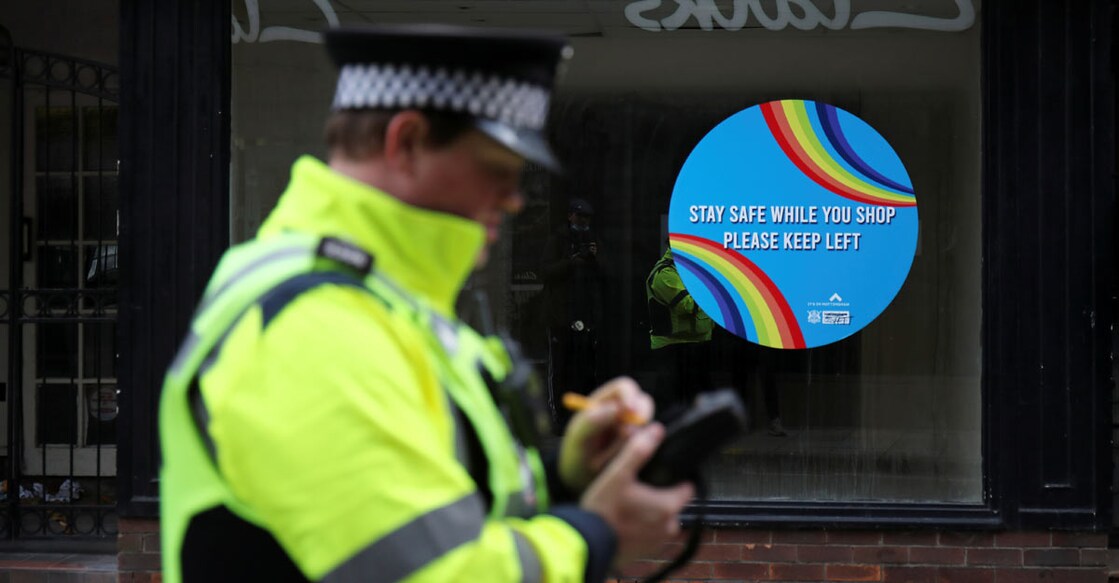 National lockdown in England as UK COVID-19 cases pass 1 million