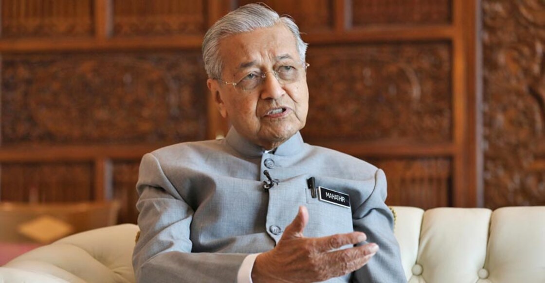 Malaysian PM Mahathir sends resignation letter to king