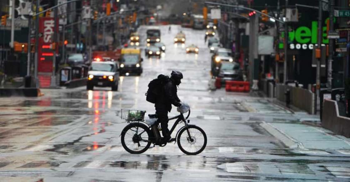 US could face 200,000 coronavirus deaths, millions of cases, officials warn