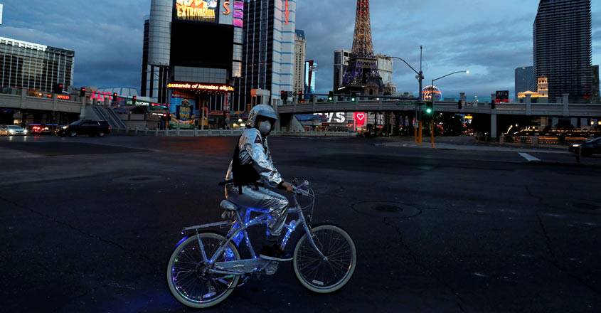 US surpasses Italy, logs world's highest coronavirus death toll