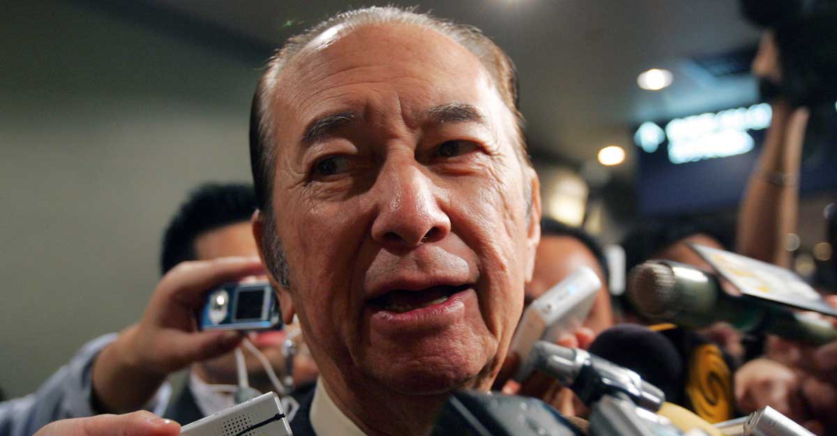 Macao's 'godfather of gambling' Stanley Ho dies at 98 Macao's 'godfather of gambling' Stanley Ho dies at 98