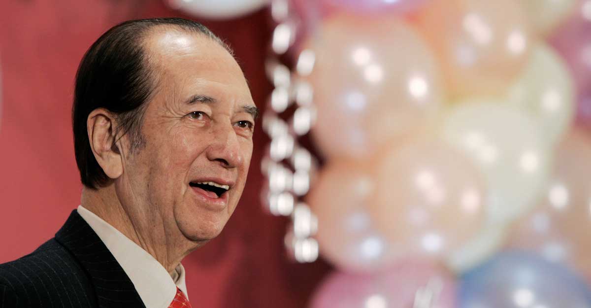 Macao's 'godfather of gambling' Stanley Ho dies at 98 Macao's 'godfather of gambling' Stanley Ho dies at 98