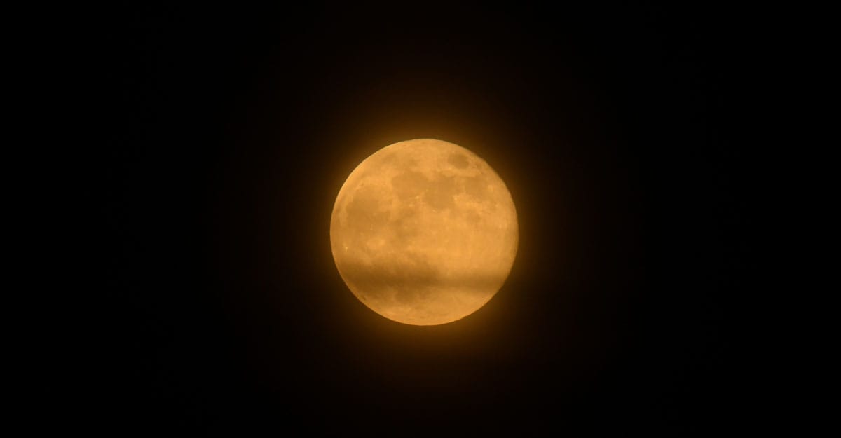 'Full-flower supermoon' rises on world starting to emerge from pandemic 'Full-flower supermoon' rises on world starting to emerge from pandemic