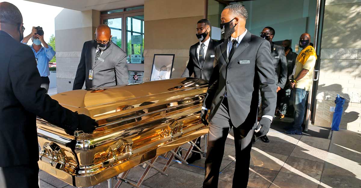 Thousands pay tribute to George Floyd as pressure mounts for US police reform Thousands pay tribute to George Floyd as pressure mounts for US police reform